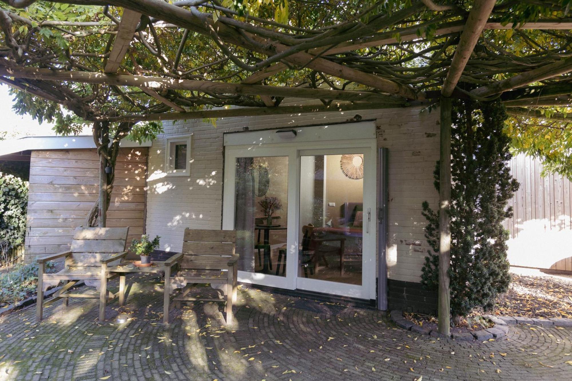 Bed and Breakfast Boukje Har Bed En Brochje Burgum Exterior foto